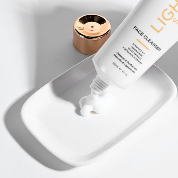 Lighten Face Cleanser - Image 10